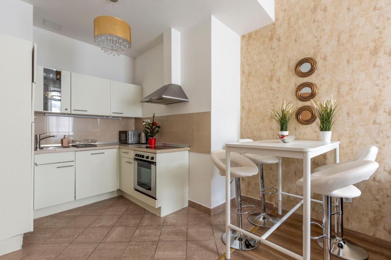 Explore Budapest From A Luxurious Cozy Apartment Exteriér fotografie