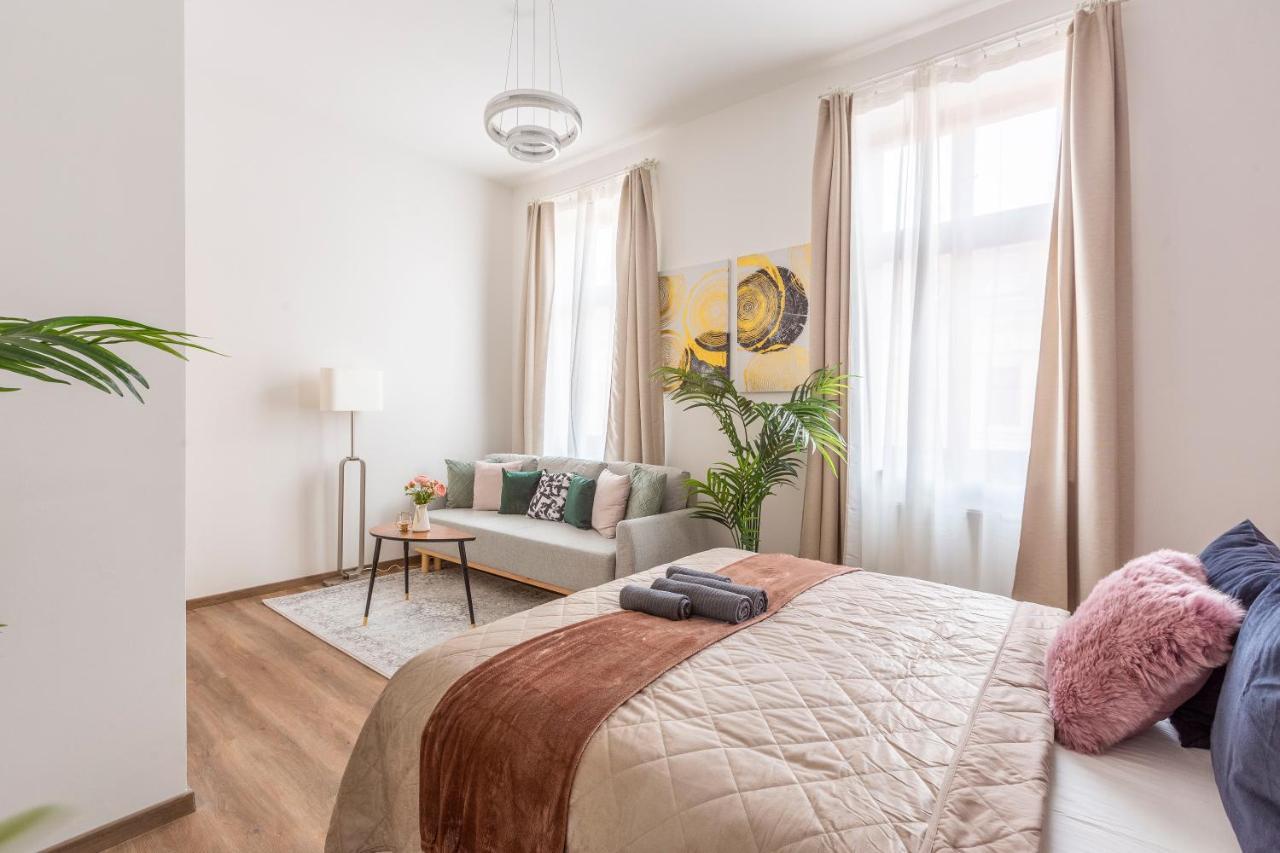 Explore Budapest From A Luxurious Cozy Apartment Exteriér fotografie